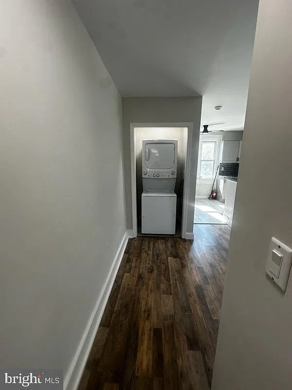 2 bed, 1.0 bath, 1660 sqft, $1,800 — Photo 4