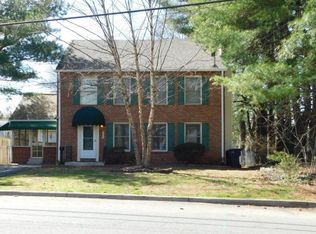 2115 Carlton Rd SW, Roanoke, VA 24015