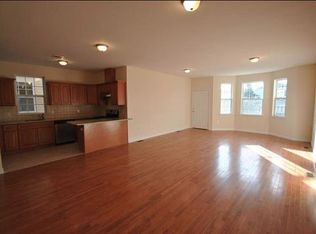 15 Oak St #2, Bayonne, NJ 07002