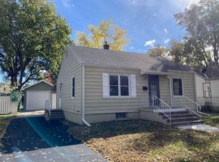 115 W 13th St, Grand Island, NE 68801