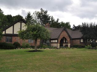 1113 Deer Run Rd, Dayton, OH 45459