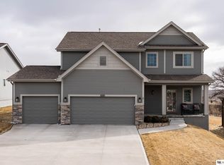 8107 S 186th St, Omaha, NE 68136