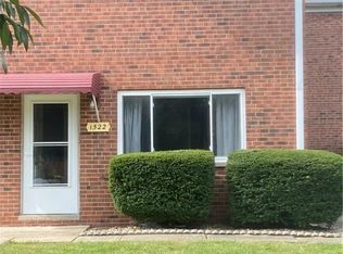 1522 Ridgewick Dr, Wickliffe, OH 44092