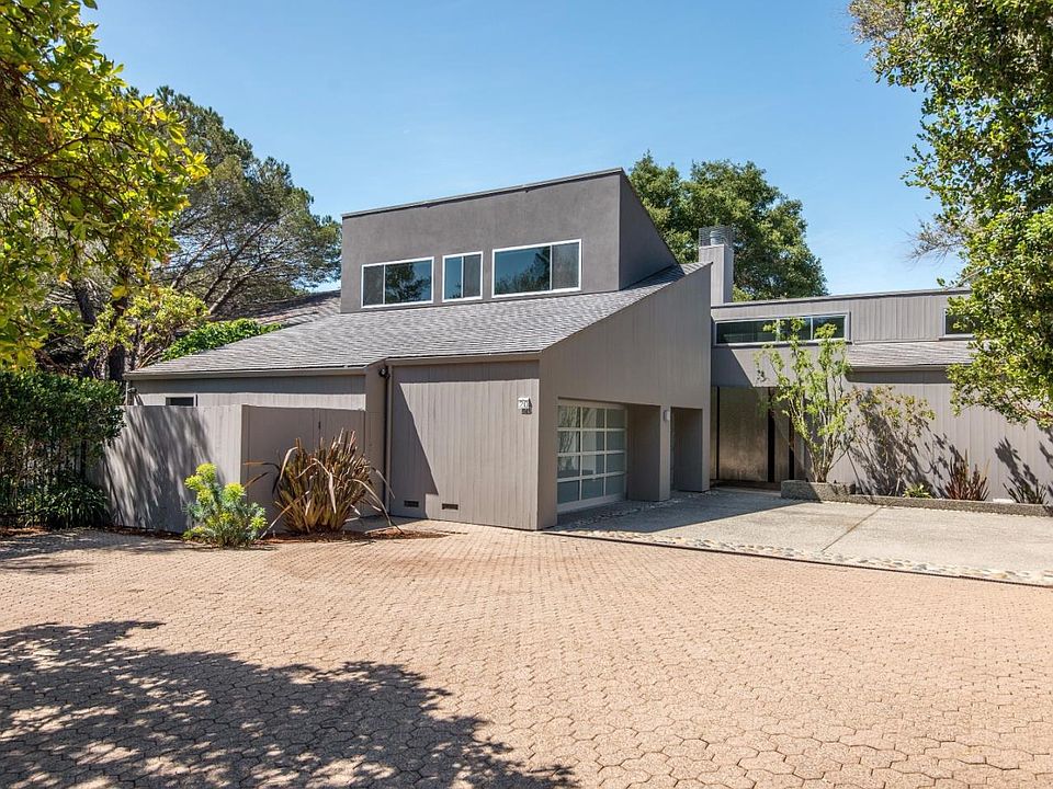 1st image of 20 Boroughwood Pl