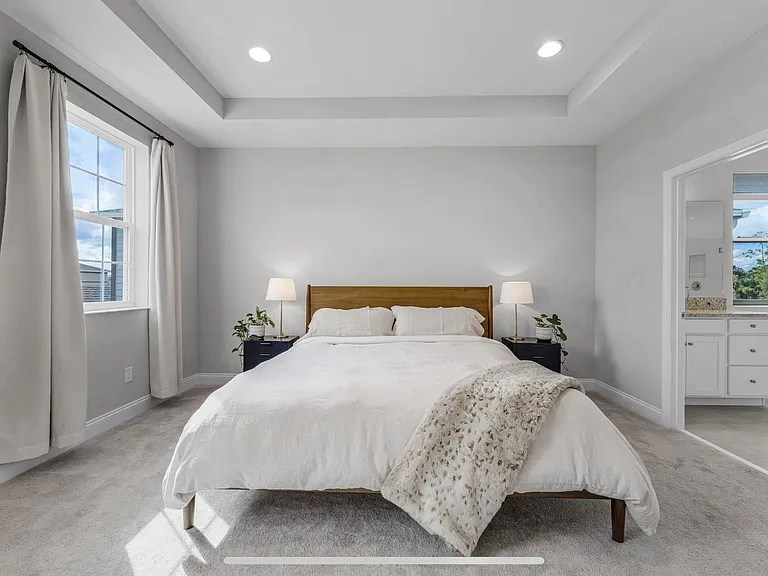 734 Rivington Ave — Photo 18