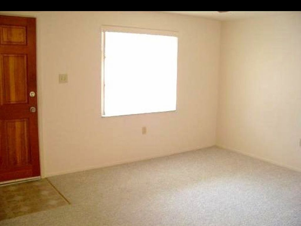 2nd image of 4919 Getner St