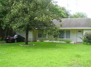 18 Bash Pl, Houston, TX 77027