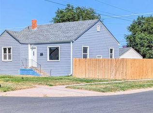 801 W 26th St, Scottsbluff, NE 69361