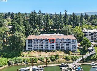 525 SE Marion St UNIT 21, Portland, OR 97202