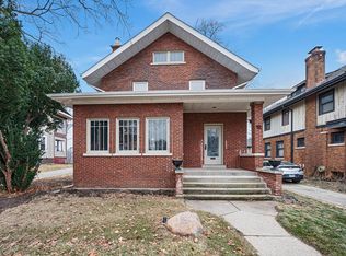 812 Garfield Ave, Rockford, IL