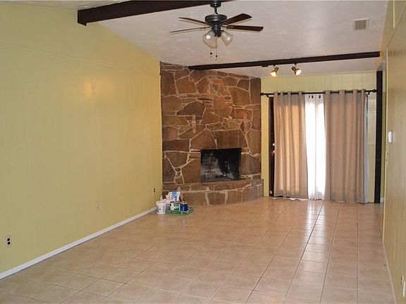 3rd image of 2506 Richcreek Dr