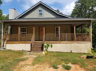 129 Teta Ln, Hodges, SC 29653
