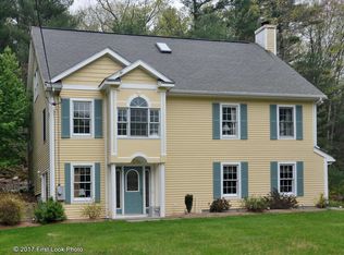 214 Mattity Rd, North Smithfield, RI 02896