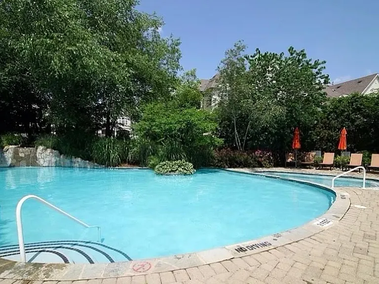 109 Turlington Ct — Photo 21