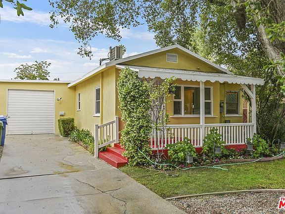 2nd image of 10228 Whitegate Ave