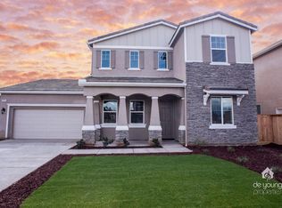 4274 Fairmont Ave, Clovis, CA