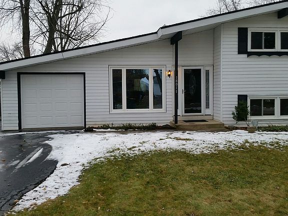 2nd image of 18011 W Kewaunee Dr