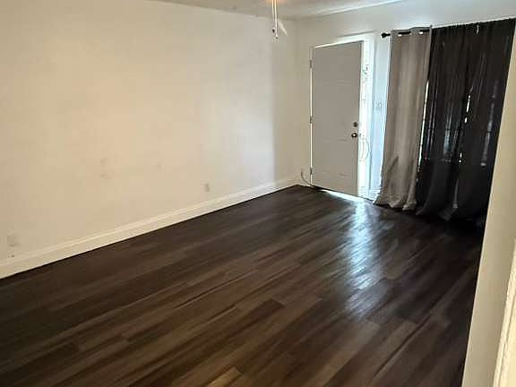5th image of 1507 NW Lincoln Ave