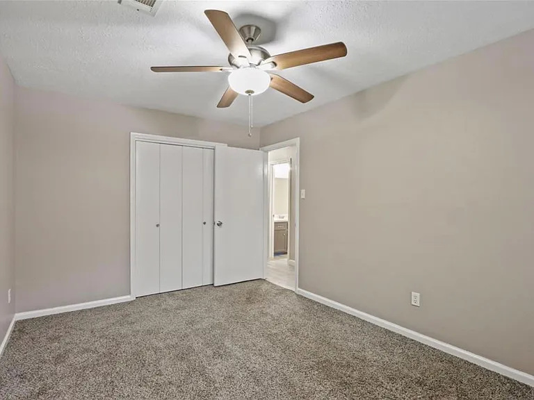 6903 White Tail Dr — Photo 11