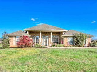 2607 S Hickory St, Foley, AL 36535