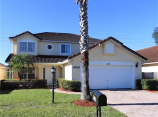 513 Robin Rd, Davenport, FL 33896