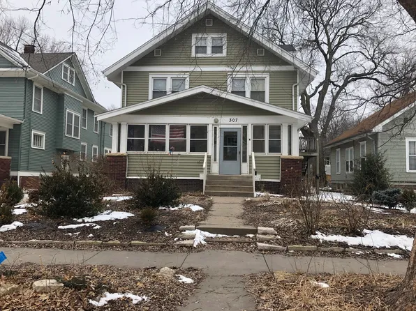 307 N 16th St APT B, Manhattan, KS 66502