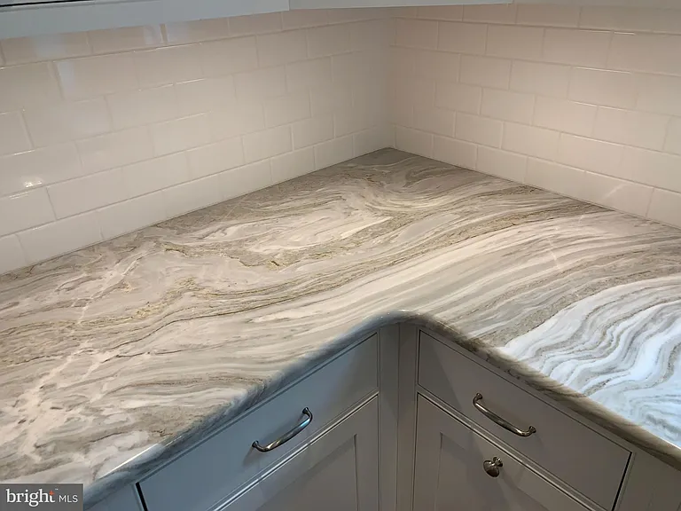 414 Old Lancaster Rd #405 — Photo 21