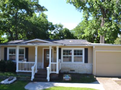 202 Pine St, Arlington, TX, 76011