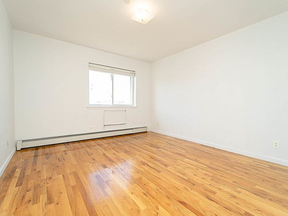 5th image of 30-18 33rd St #4A