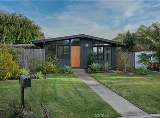 1956 Rosemary Pl, Costa Mesa, CA 92627