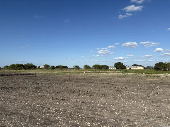 131 Enclave Drive LOT 7, Marion, TX 78124