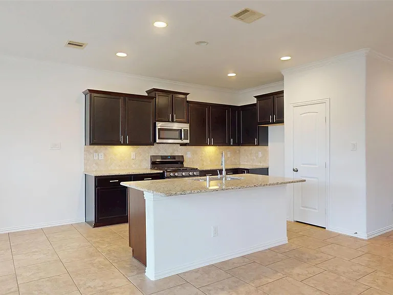 14607 E Ginger Spice Ct — Photo 7