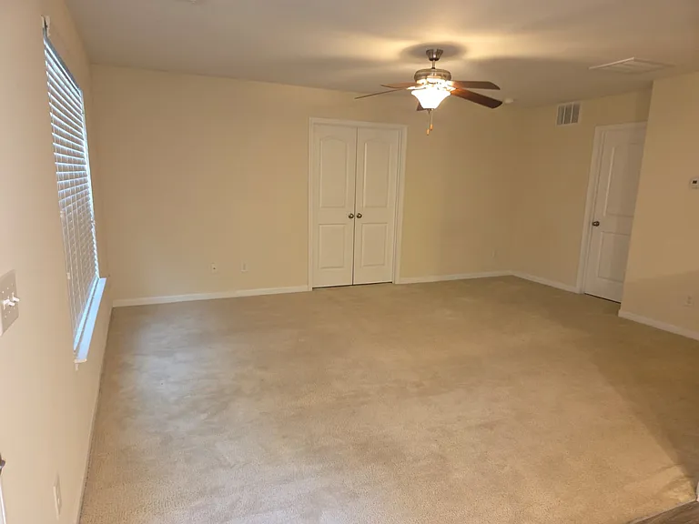 6821 Planting Ct — Photo 18