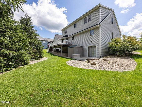 3rd image of 1309 Firethorn Dr