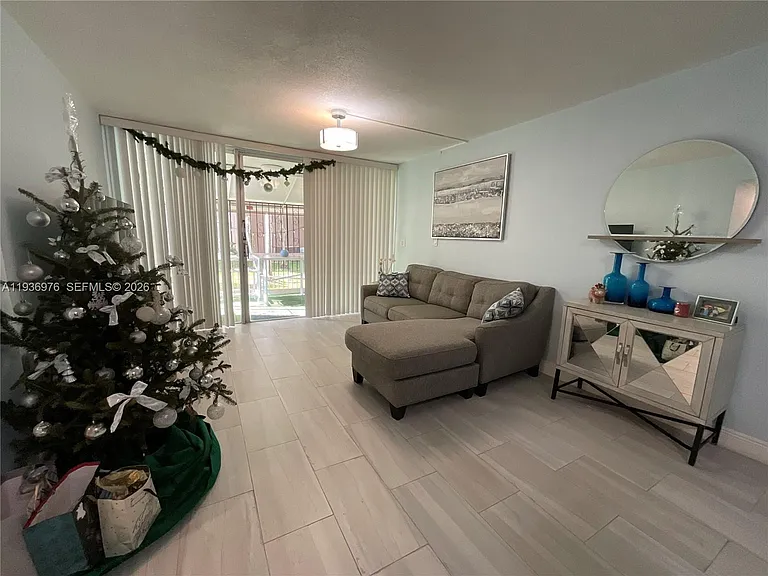 820 NW 87th Ave #114 — Photo 24