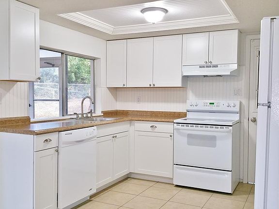 2nd image of 8511 Windy Hill Ln