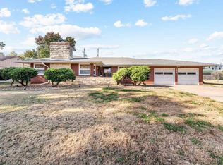 1818 Highland Ave, Salina, KS 67401