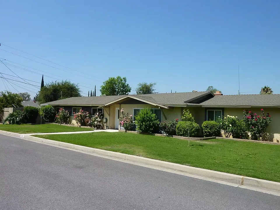 3421 Maricopa Dr