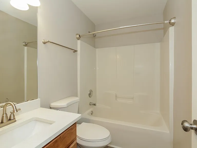 1014 Sparrow Valley Way — Photo 16