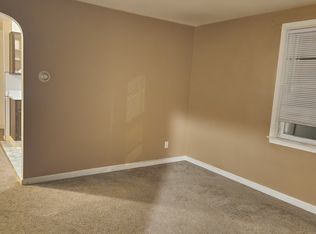 642 Fanshawe St APT 1, Philadelphia, PA 19111