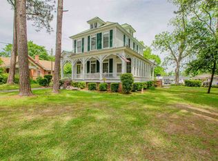 190 N Dooley St, Hawkinsville, GA 31036