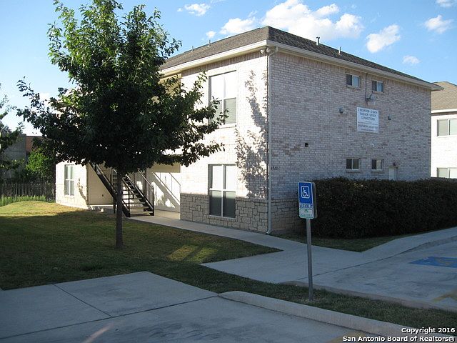 1st image of 4923 Ali Ave APT 2