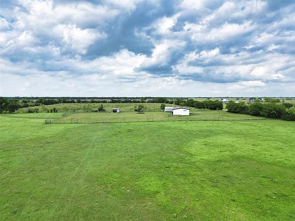 2nd image of 4488 County Road 2617