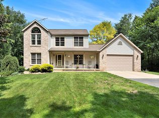 17380 Roe Rd, Chelsea, MI 48118