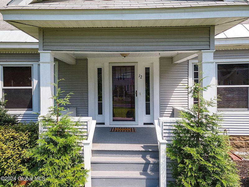 4th image of 12 Horstman Drive
