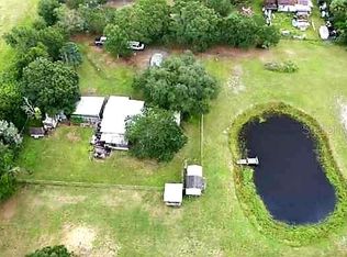 2201 W Lake Dr, Wimauma, FL 33598