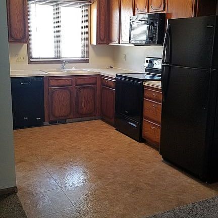 2nd image of 1111-1121 Union Ave