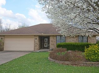 1250 E Rockhill St, Springfield, MO 65804