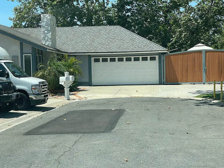 Cottonwood Cir — Photo 1