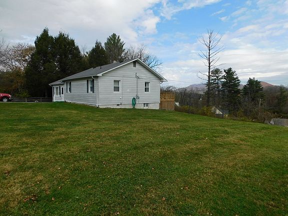 2nd image of 334 Barnett Dr